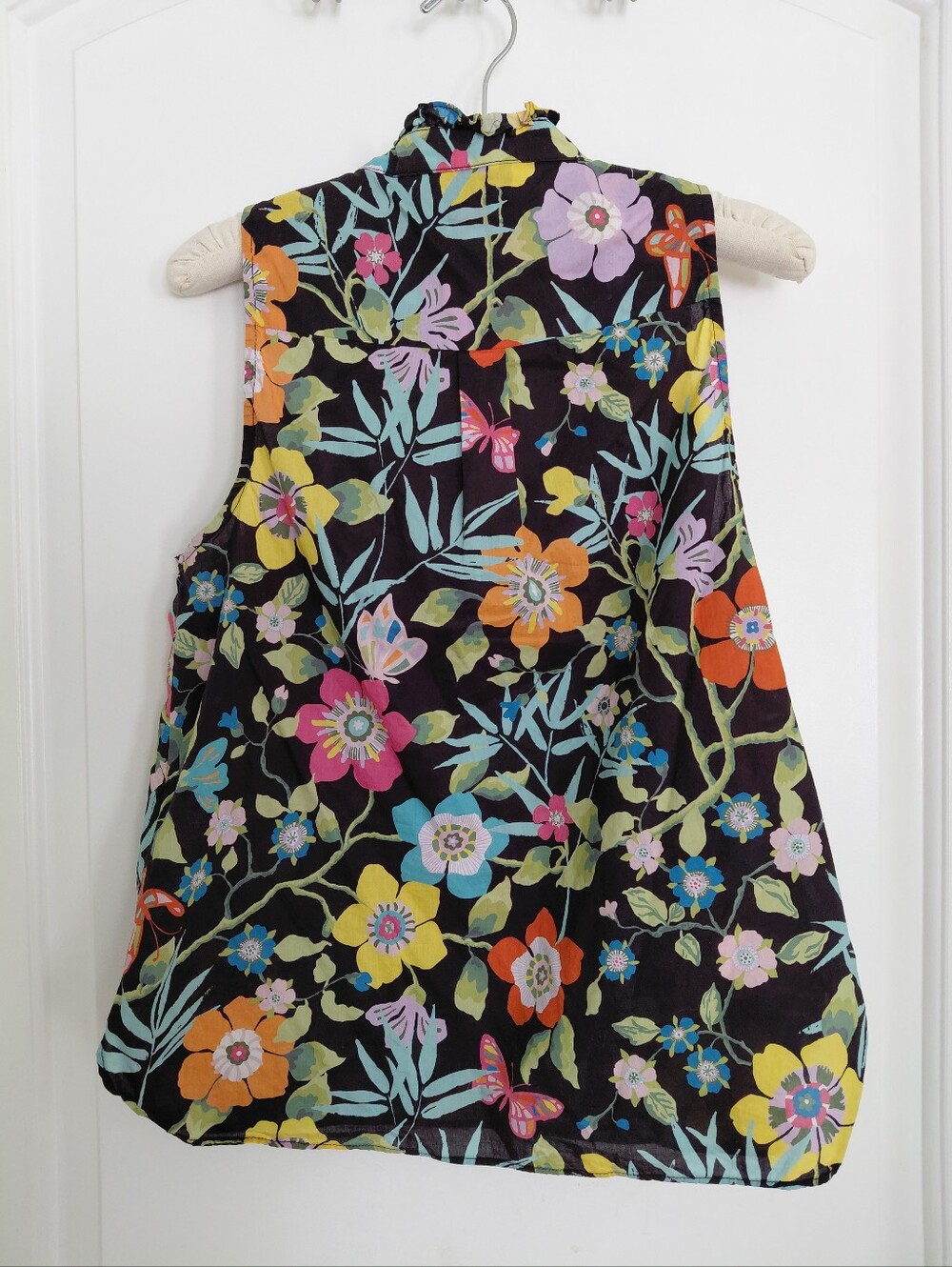 Floral Sleeveless Top - J. Crew with Liberty Fabric - Picture 3 of 5